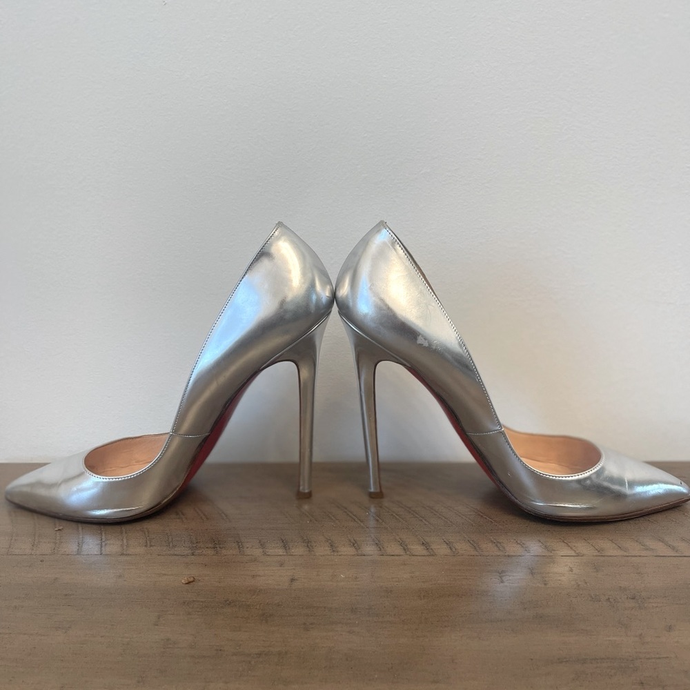 Christian Louboutin - So Kate Metallic/Silver - Size 38